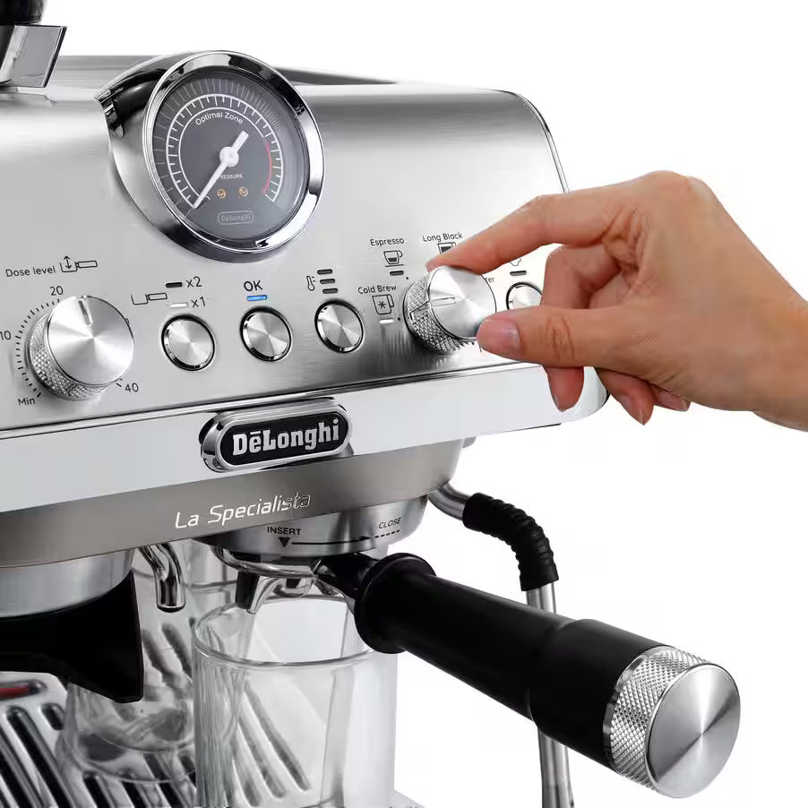 De'Longhi La Specialista Arte Evo EC9255.M with barista kit and tamper