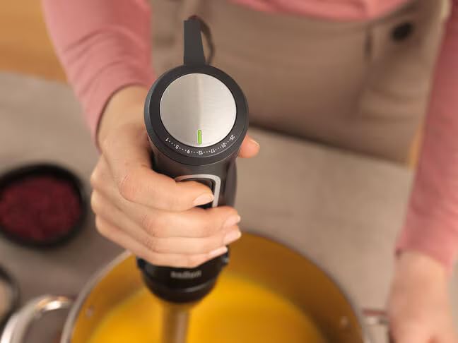 Braun MultiQuick 5 Pro Hand Blender 1000W with Beaker, 500ml Chopper, Whisk