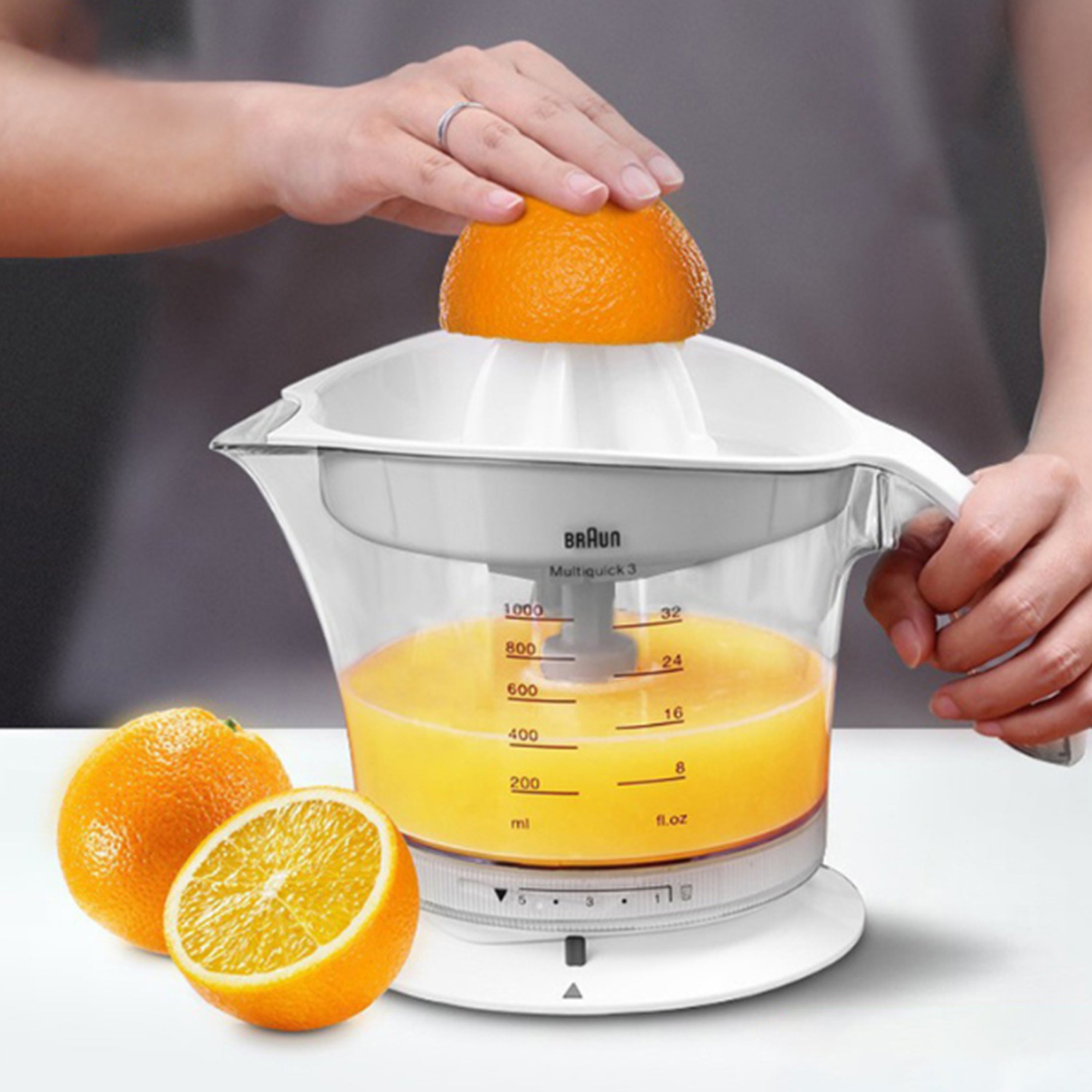 Braun CitrusQuick 3 MPZ9 citrus juicer with measurement scale
