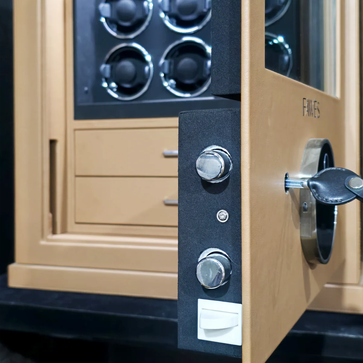 Fawes Elite G Safe Locker With Glass Door