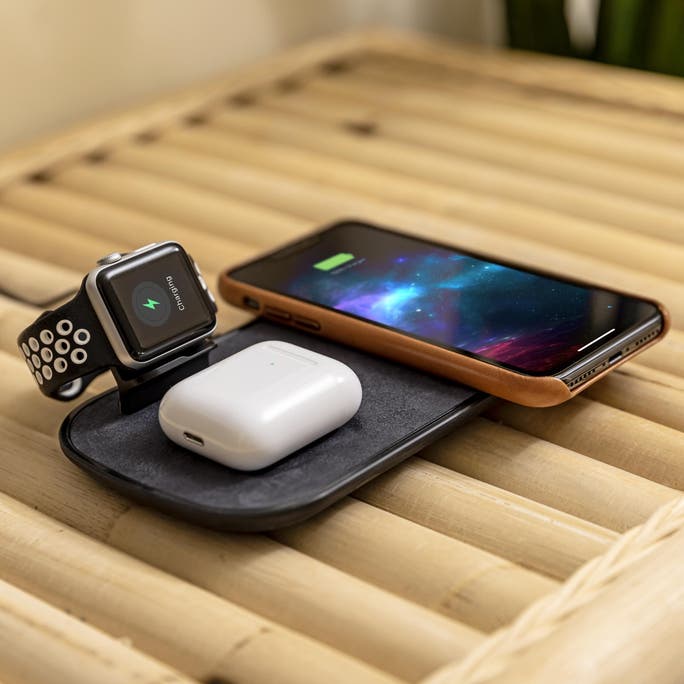 Mophie 3-in-1 wireless charging pad