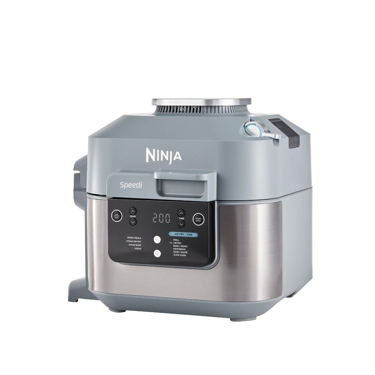 Ninja Speedi 10-in-1 Rapid Cooker ON400 angled view showing SmartSwitch and lid handle