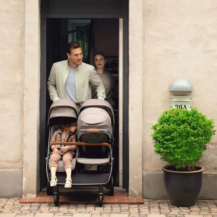 Nuna trvl™ dubl Stroller