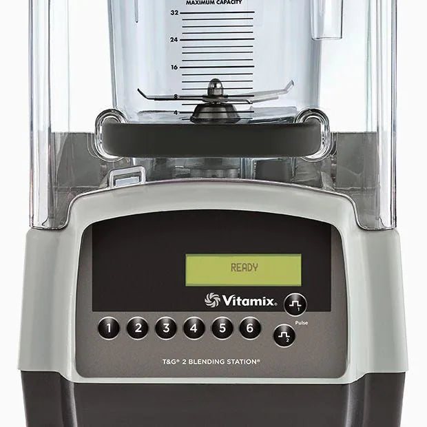 Vitamix Beverage Blender With Reduced Cover Touch &Go  Blending Station