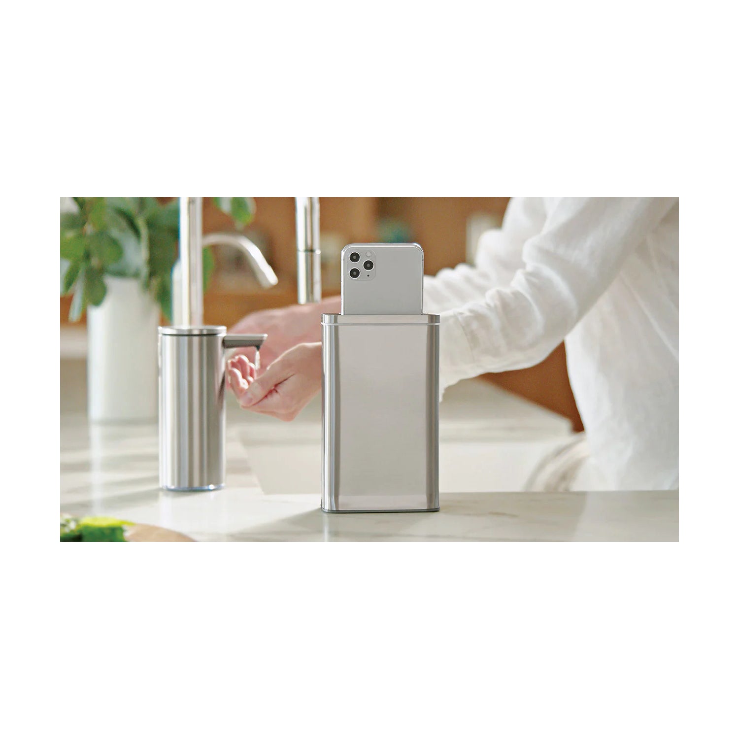 Simplehuman Cleanstation Phone Sanitizer
